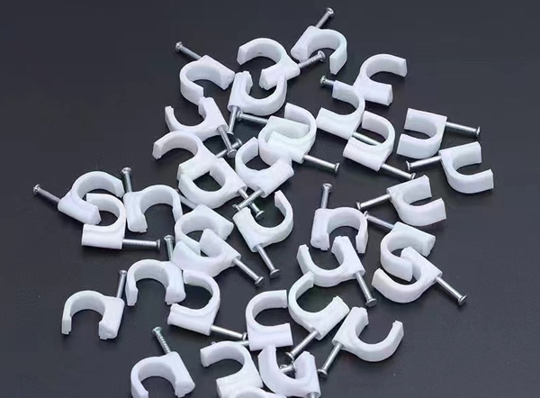 鋼釘線卡：巧妙運(yùn)用，打造家居裝飾新境界